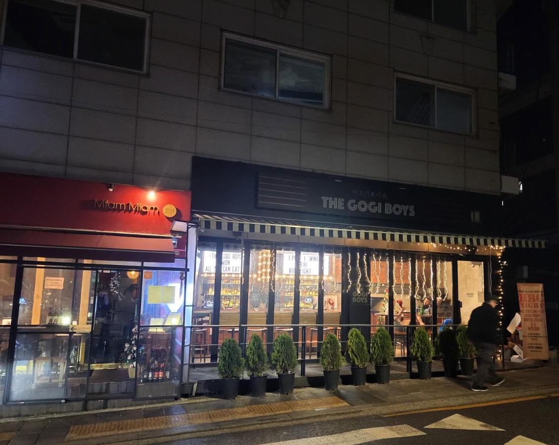 On The Main Street Of Hbc #4 Villa Seoul Bagian luar foto